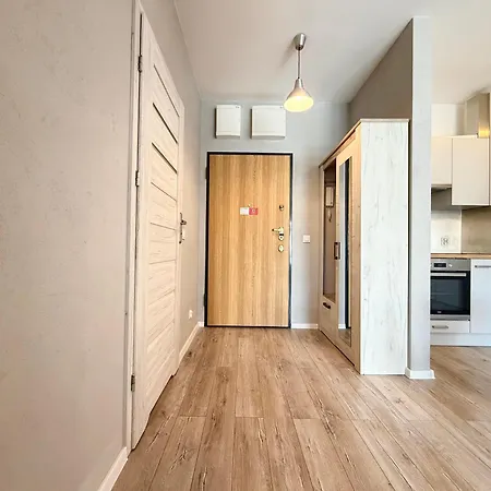 דירה Tarnogaj Modern By Bookinghost ורוצלב
